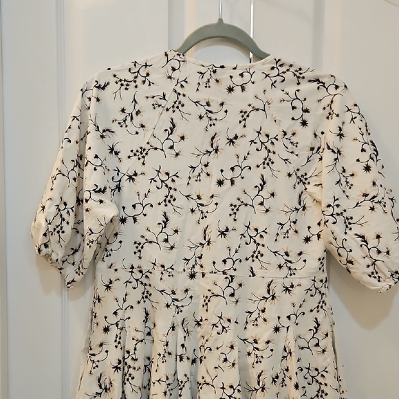 Universal Thread Puff Sleeve V Neck Floral Mini Dress Size XS NWT - Picture 7 of 8